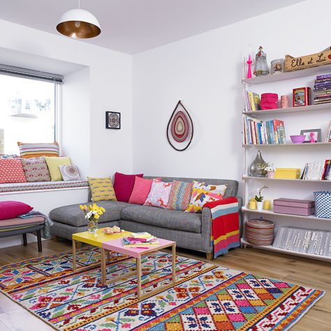 Living room Childrens Bedrooms Design, Grey Sofa, Retro Living Rooms, Living Room Decor Inspiration, Colourful Cushions, Teen Bedroom Decor, Small Room Bedroom, Kids Room Design, Living Room Pictures