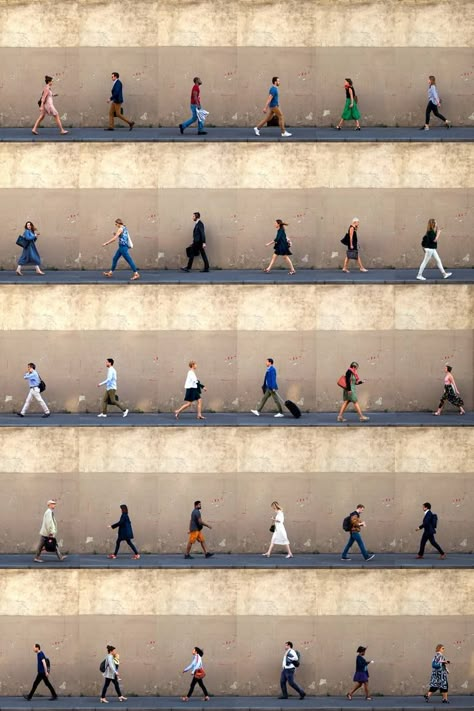 Same Place Different Time Photography, Movement Photography People, Typology Photography, People Walking On Street, Moment Photography, United States Photography, Photo Documentary, Time Lapse Photography, Time Photography