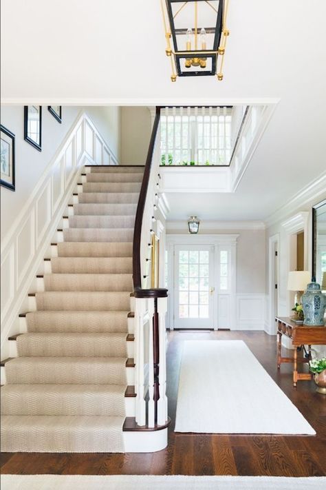 Style Stalking: Prudence Home and Design beautiful front entry stairs with neutral herringbone stair runner carpet Remodeling Stairs, Neutral Stair Runner, Flooring Remodel, Carpet Neutral, Stairs Makeover Design, Stairs Runner, Carpet Diy, Staircase Runner, White Stairs