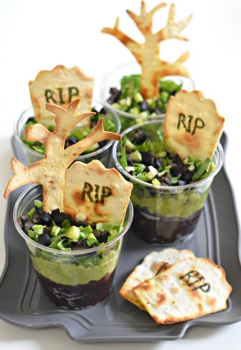 These quick bites will fuel the heebie-jeebies for hours. Halloween Appetizers For Adults, Vegan Halloween Treat, Halloween Fingerfood, Vegan Halloween Food, Halloween Appetizer, Halloween Finger Foods, Halloween Appetizers Easy, Halloween Party Appetizers, Taco Cups