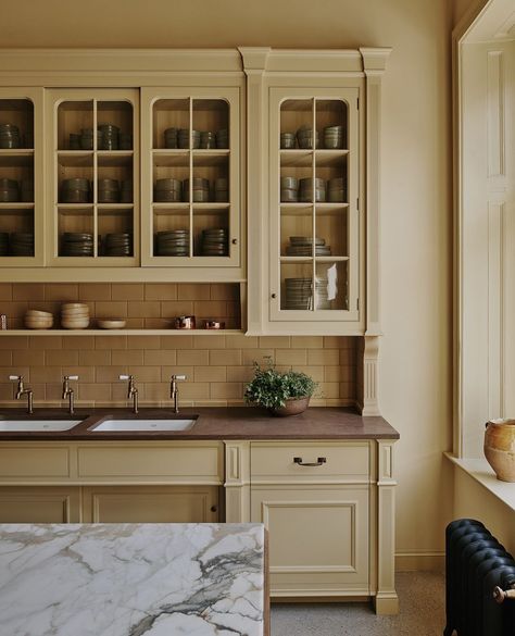 Which yellow kitchen would you choose?⁠ ⁠ The warm and dusty Hay for our Hamburg project or this housekeeper’s kitchen for a large country house in soft Sudbury? ⁠ ⁠ Paint colours by @farrowandball ⁠ ⁠ #CraftedByArtichoke #ArtOfArtichoke⁠ ⁠ Photography by @horwoodphoto⁠ ⁠ ⁠ Monochromatic Kitchen, Kitchen Victorian, Victorian Country House, Yellow Kitchen, Elegant Kitchens, European Furniture, Bespoke Kitchens, Hamburg Germany, Kitchen Projects