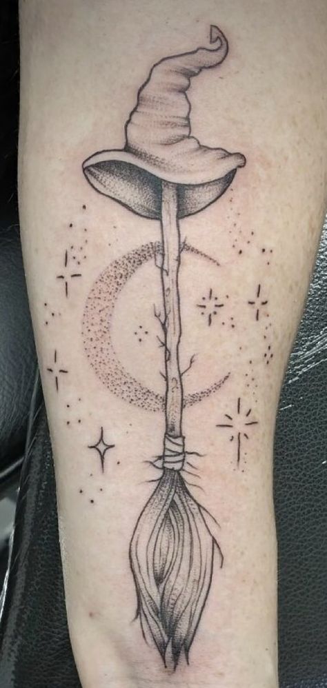 Elphaba Tattoo, Witches Hat Tattoo, Witch Broom Tattoo, Witch Hat Tattoo, Hat Tattoo, Wicked Tattoos, Tattoo Inspo, Design Reference, Witch Hat