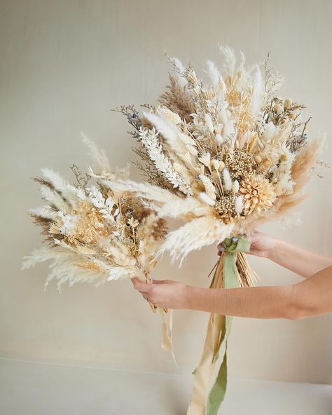 Luxury Bridal Bouquet, Dried Bridal Bouquet, Small Bridal Bouquets, Rice Flower, Hand Tied Bouquet, Dried Bouquet, Bunny Tails, Church Flowers, Wedding Set Up