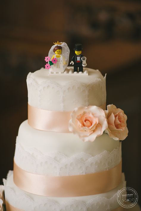 Lego Wedding Cake Toppers Lego Wedding Topper, Lego Cake Wedding, Cross Wedding Cake Topper, Lego Cake Topper Wedding, Fun Cake Toppers Wedding, Lego Wedding Cake Topper, Lego Wedding Cake, Wedding Cake Figures, Lego Wedding Cakes