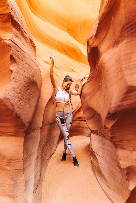 How To Visit Horseshoe Bend and Lower Antelope Canyon in Arizona Slot Canyons Arizona, Lower Antelope Canyon, Arizona Road Trip, Canon 5d Mark Iii, Slot Canyon, Arizona Travel, Vegas Trip, Las Vegas Trip, Cheetahs