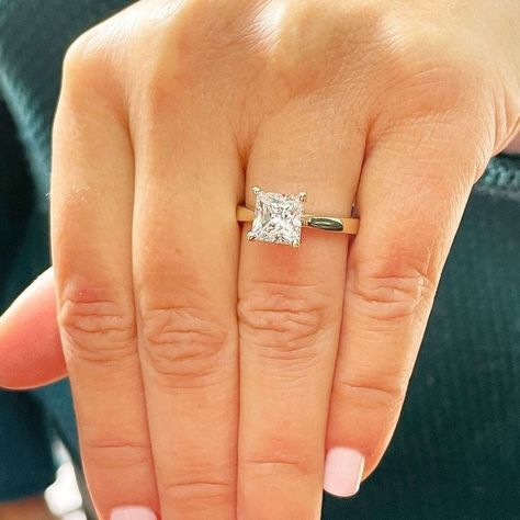 Princess Cut Engagement Rings Gold, Square Engagement Rings, Wedding Rings Princess Cut, Engagement Ring Solitaire, Engagement Rings Princess, Princess Cut Moissanite, Princess Cut Gold, Future Engagement Rings, Gold Promise Rings