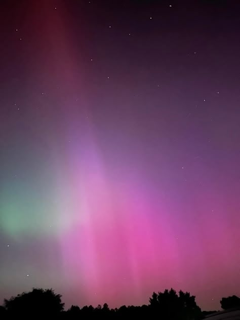 Aurora Ghoul, Northen Light, Manifesting Life, Rainy Lake, Finland Travel, Card Inspo, National Treasure, Types Of Photography, May 11