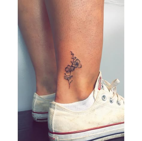 Tattoo Orchid Flower Tattoos, Cute Foot Tattoos, Orchid Tattoo, Anklet Tattoos, Tattoos Skull, Tattoo Designs And Meanings, Dainty Tattoos, Foot Tattoo, Flower Tattoo Designs