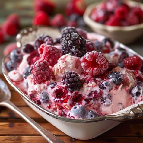 Nana’s Berry Bliss Frozen Fruit Salad, Berry Bliss Frozen Fruit Salad, Can Fruit Salad Recipe, Fruit Salad Creamy, Frozen Fruit Dessert Recipes, Frozen Berry Recipes, Frozen Fruit Salad, Frozen Fruit Salads, Vintage Desserts