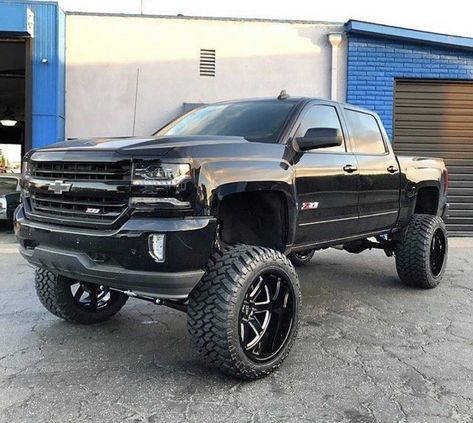 Black Chevy Silverado, Chevy Silverado Z71, 2011 Chevy Silverado, Lifted Silverado, 2018 Chevy Silverado 1500, Chevy Trucks Silverado, 2018 Chevy Silverado, Truck Mods, Dream Vehicles