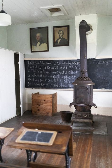 A Look at the Homesteads We Toured in South Dakota — The Grit and Polish Old School House Aesthetic, Old School House Decor, Old Schoolhouse Aesthetic, Schoolhouse Aesthetic, Little House On The Prairie Aesthetic, Homeschool Design, Schoolhouse Decor, Anne Aesthetic, Schoolhouse Design