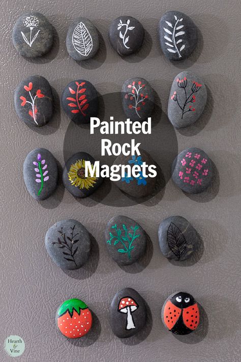 Learn how to create beautiful magnets for your fridge using flat rocks and paint pens. Rock Magnets Diy, How To Make Your Own Magnets, Magnet Crafts Ideas, Diy Frigerator Magnet, Easy Diy Magnets, How To Make Magnets For Fridge, Painted Rock Magnets, Handmade Magnets Ideas, Fridge Magnets Ideas Creative Diy