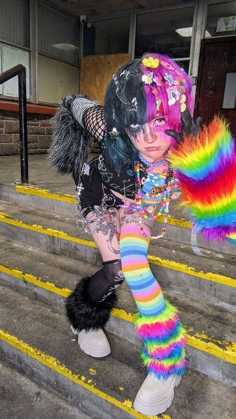 Hyper Outfit, Dark Decora Kei, How To Dress Scene, Scene Style Outfits, Oc Clothes Outfit Ideas, Decora Clothes, Cute Core Clothes, Scenecore Clothes, Emo Aesthetic Outfit