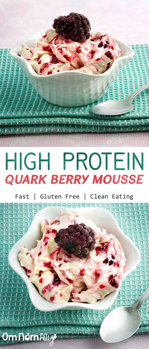 High Protein Berry Mousse @OmNomAlly made with protein-rich quark or cottage cheese and your favourite fresh or frozen berries! Cottage Cheese Mousse, Ways To Eat Cottage Cheese, Mouse Dessert, Berry Mousse, Protein Mousse, Cheese Mousse, Protein Pudding, Frozen Berries, Cottage Cheese Recipes