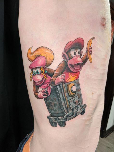 Wil Yee at Bushido in Calgary Donkey Kong Tattoo, Kong Tattoo, Country Tattoo, Country Tattoos, Diddy Kong, Donkey Kong Country, Gaming Tattoo, R Tattoo, 1 Tattoo