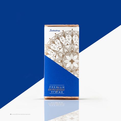 Sokola Premium Chocolate Bars – Packaging Of The World Chocolate Packaging Design, Identity Development, Blue Chocolate, Premium Chocolate, Chocolate Brands, Good Healthy Snacks, Chocolate Packaging, Tea Packaging, In Logo