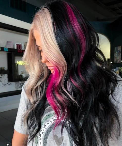 Fun Hair Color Ideas Black Women, Pink Blonde And Black Hair, Blonde Pink And Black Hair, Color Blocked Hair, Pop Of Color Hair, Edgy Hair Color Ideas, Christmas Hair Color Ideas, Christmas Hair Color, Golden Balayage