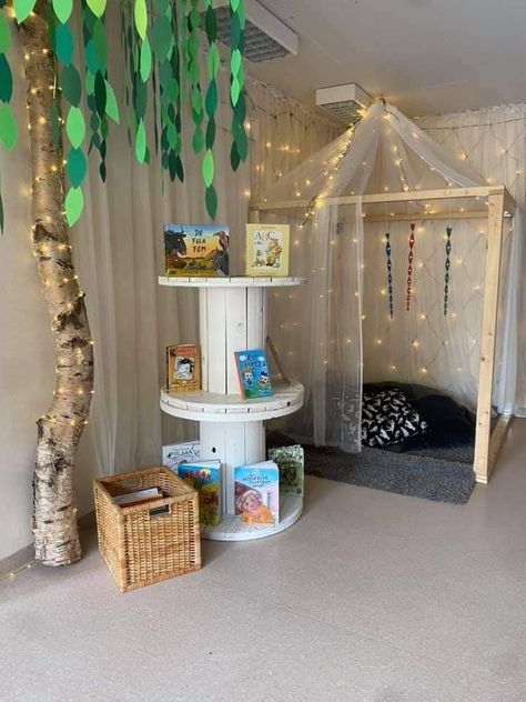 Tree In Playroom, Out Of School Care Room Ideas, Cosy Corner Ideas Preschool, Reading Corner Nursery Classroom, Sensory Reading Corner, Childcare Room Decoration Ideas, Preschool Quiet Area Ideas Cozy Corner, Reggio Classroom Set Up Early Childhood, Alternative School Classroom