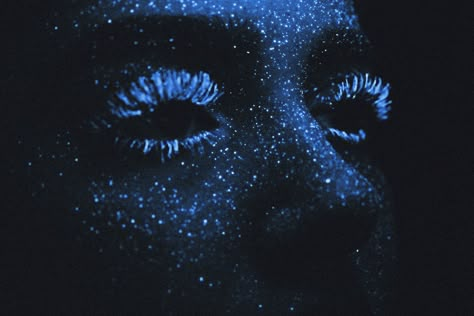 Person Made Of Stars, Star Druid Aesthetic, Star Powers Aesthetic, Magic Aesthetic Blue, Luminescent Aesthetic, Glowing Eyes Aesthetic, Blue Stars Aesthetic, Star Child Aesthetic, Glow In The Dark Makeup