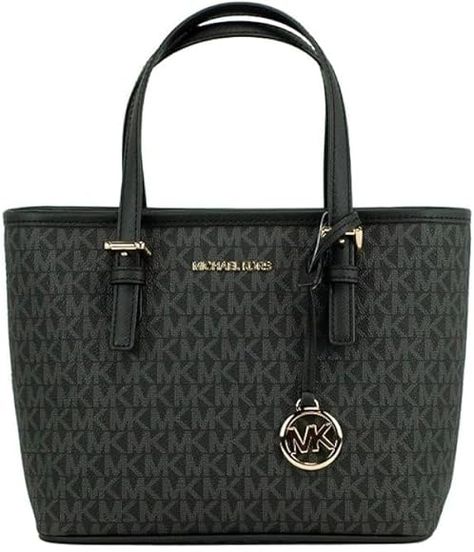 Michael Kors XS Carry All Jet Set Travel Womens Tote (BLACK SIG/GOLD): Amazon.co.uk: Fashion Michael Kors Store, Sac Michael Kors, Carryall Tote, Tote Bag Patters, Elegant Bags, Zip Tote, Michael Kors Wallet, Purse Charms, Crochet Handbags