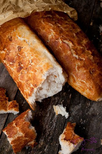 Good morning | by Aleksandra Konwa Chicken Mushrooms, Salad With Chicken, Soft Bread, Hot Bread, Rustic Bread, Bread Making, Bread Bun, Bakery Bread, French Bread