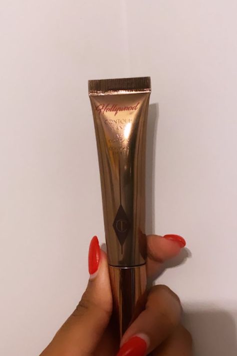 Charlotte Tilbury Hollywood Contour Wand Review Charlet Tilbury Bronzer, Charlotte Tilbury Hollywood Contour Wand, Charlotte Tilbury Contour Wand Aesthetic, Charlotte Tilbury Contour Wand, Hollywood Contour Wand, Contour Wand, Tilbury Makeup, Charlotte Tilbury Makeup, Powder Contour