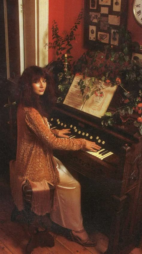 Playing The Piano, Kate Bush, The Piano, Piano, A Woman, Music