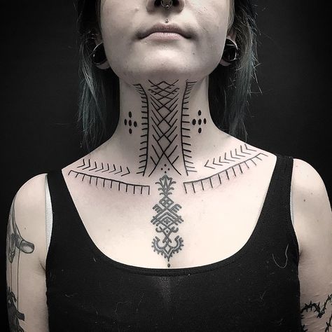 Ornamental Forehead Tattoo, Throat Ornamental Tattoo, Ethnic Tattoos For Women, Slavic Face Tattoo, Berber Face Tattoo, Scandinavian Tattoo, Throat Tattoo, Irezumi Tattoos, Nordic Tattoo