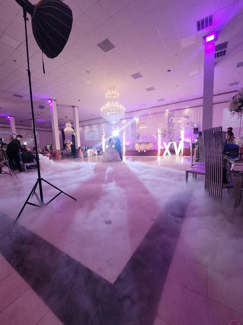 Sweet 16 Venue Decor, Sweet 16 Formal Party Ideas, Quinceanera Places, Quiencera Themes Pink, Aurora Sweet 16 Theme, Pink Perfection Quinceanera Theme, Quince Princess Theme, Quinceanera Venue Ideas, Quinceanera Entrance Ideas