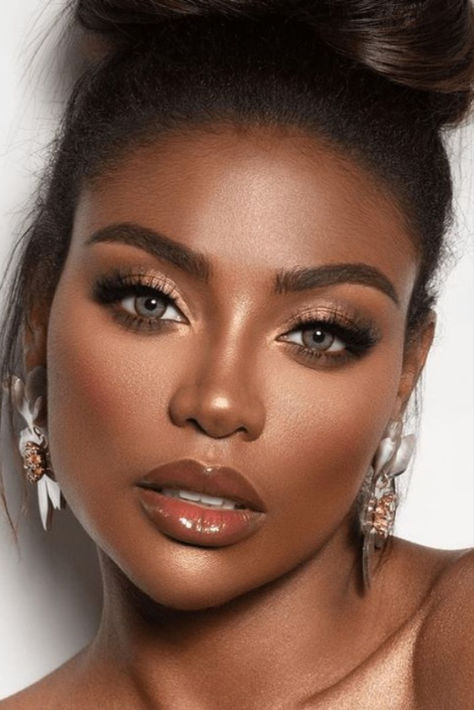 Stunning glam make up inspo for an elegant flawless look on your wedding day | #glammakeup #makeupforwedding #blacklove #goldenhourgirl #romanticweddinginspo #glambride #blackbride Nancy Isime, Black Bridal Makeup, Fierce Makeup, Pageant Makeup, Mekap Mata, Natural Glam Makeup, Glam Wedding Makeup, Makeup For Black Skin, Makeup News