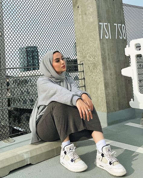 Jordan 4 Grey sweatshirt Long skirt Hijabj Skirt With Jordans, Fit Check, Grey Sweatshirt, Long Skirt, Long Sweatshirt, Jordan, Skirt, Sweatshirts, Grey