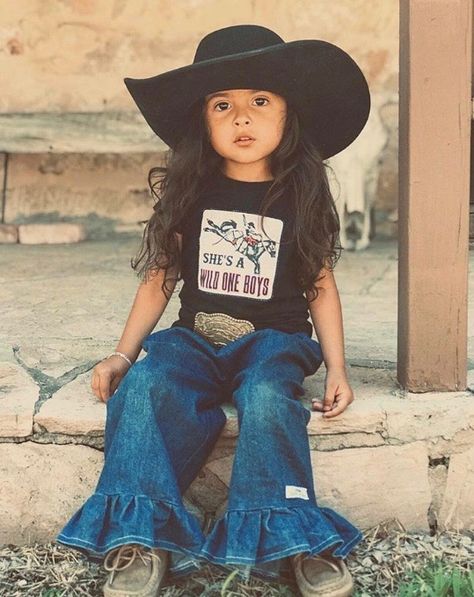 Country Baby Girl, Mom Daughter Outfits, Western Babies, Rodeo Outfits, Baby Fits, Baby Cowboy, April 26