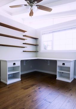 Diy L Shaped Desk, Desk For Two, Diy Corner Desk, Diy Office Desk, Desk Diy, Desk Plans, Shaped Desk, Dream Craft Room, Craft Room Design