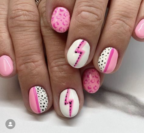 Pink Western Nail Ideas, Space Cowgirl Nail Ideas, Hot Pink Cowgirl Nails, Grease Nails, Pink Cowgirl Nails Designs, Cowgirl Valentine Nails, Groovy Pink Nails, Quilted Nails, Hand Painted Nail Art