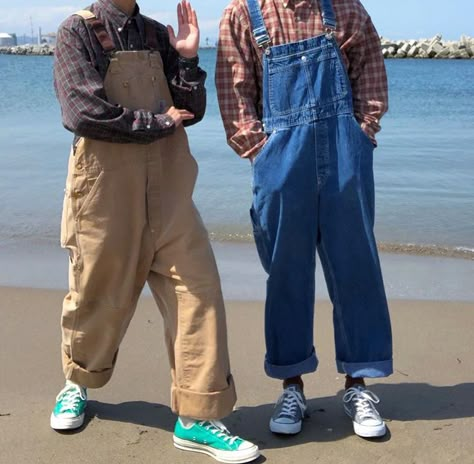 Mens Overall Outfit, Men Overalls Aesthetic, Overalls Men Aesthetic, Baggy Overalls Outfit Men, Mens Overalls Outfits 90s, Overalls Men Fashion 90s, Overalls Men Fashion Outfits, Men’s Overalls Outfit, Men Overalls Outfits