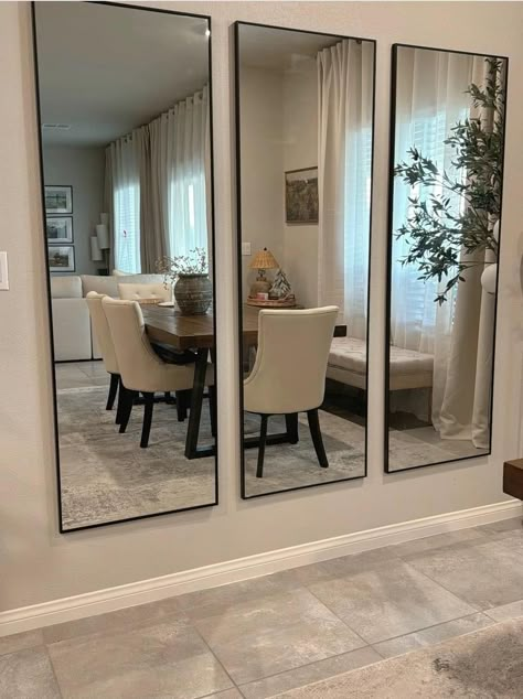 Dinning Room Mirror Ideas Wall, Mirror Tv Wall, Decorating Mirrors, Mirror Decor Living Room, House Tips, Apartment Living Room Design, Dream Apartment Decor, Side Board, Home Entrance Decor