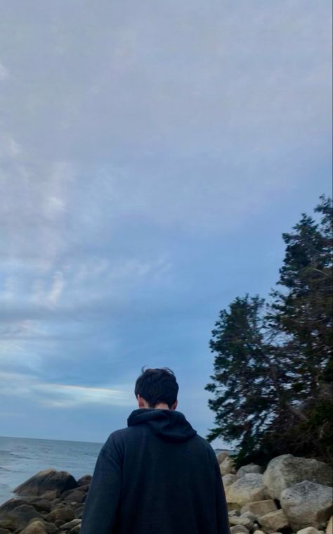 #hike #fit #outfit #nature #outside #aesthetic #boy #girl Kenji Kishimoto Shatter Me, Shatter Me Aesthetic, Kenji Kishimoto, Outside Aesthetic, Me Aesthetic, Shatter Me, Aesthetic Boy, Boy Girl, Nature