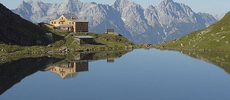 Wildseelodersee and Wildseeloderhaus Accomodations available at the hut. Another hiking map: http://www.wildseeloderhaus.at/pages/wanderkarte.php Wilder Kaiser, Visit Austria, Hiking Map, Mountain Scenery, Travel Activities, Beautiful Lakes, Hiking Trails, Beautiful World, Stockholm