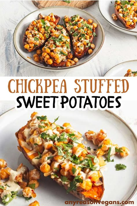 These easy vegan chickpea stuffed sweet potatoes are a healthy and simple meal. It's completely plant based and super satisfying! Sweet Potatoes Healthy, Vegan Chickpea Recipes, Potatoes Healthy, Sweet Potato Recipes Healthy, Stuffed Sweet Potatoes, Vegan Chickpea, Loaded Sweet Potato, Quick Vegetarian Meals, Healthy Plant Based Recipes