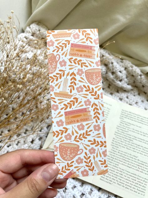 Tea Bookmark, Coffee Bookmark, Books Bookmark, Books And Tea, Cake Painting, Nice Drawings, Gifts To Friends, Books And Coffee, Bookmark Ideas