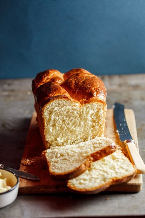 Brioche loaf Brioche Loaf, A Loaf Of Bread, Loaf Of Bread, Think Food, Easy Bread Recipes, Easy Bread, Bread And Pastries, Artisan Bread, Bread Dough