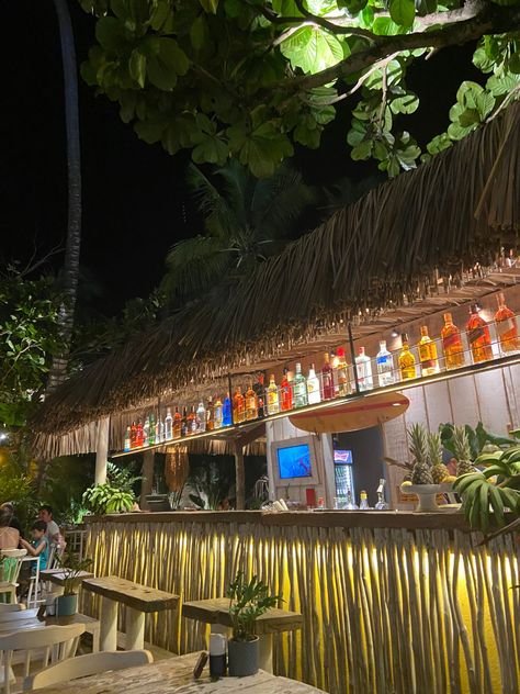 Barra Bar, Outdoor Tiki Bar, Jazz Night, Bahay Kubo, Outdoor Restaurant Design, Island Bar, Beach Cafe, Hawaiian Theme, Caribbean Beaches