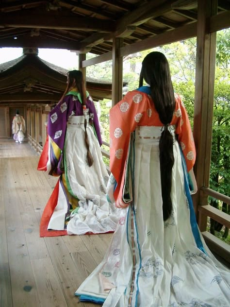 Japanese Heian Clothing, Heian Period Makeup, Heian Era Clothing, Heian Period Clothing, Edo Period Japan, Medieval Japan, Heian Era, Feudal Japan, Taisho Era