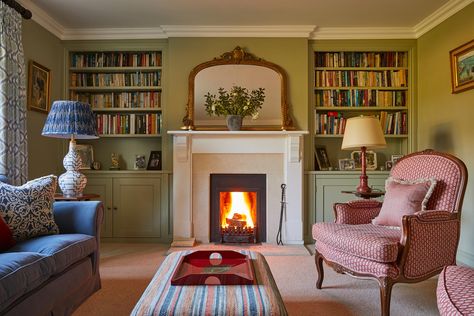 Somerset Village House - Compton Smith Interiors Small Sitting Room Ideas, Traditional Sitting Room, Manor House Interior, Living Room Upstairs, French Country Decorating Living Room, London Living Room, Living Room Decor Country, Living Room Built Ins, London Living