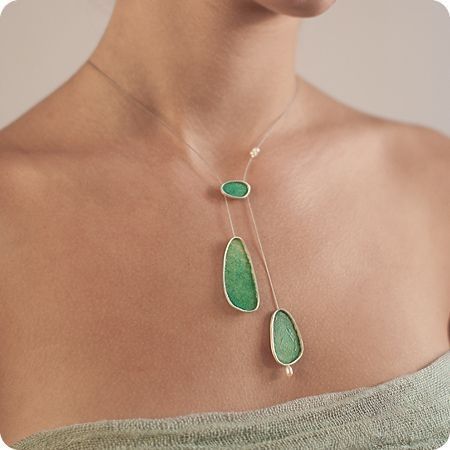 Paper Necklace, Green Paper, Jewellery Designer, Silver Jewelry Handmade, A Necklace, Sea Glass Jewelry, Nice Design, Note Paper, Drop Necklace