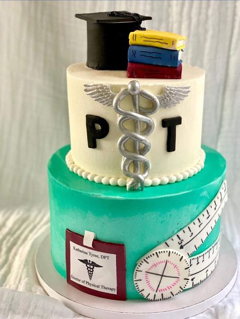 DPT graduation cake Physical Therapy Cake Ideas, Psychology Cake Graduation, Med School Graduation Cake, Medical Doctor Graduation Cake, Physical Therapy Cake Graduation, Physical Therapy Cake, Physical Therapy Graduation Party, Graduation Cakes Pharmacy, Doctor Of Education