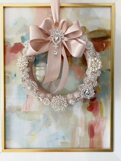 Brooch Wreath Diy, Parisian Wreath, Christmas Ribbon Wreath Diy, Jeweled Wreath, Brooch Wreath, Dyi Christmas Ornaments, Jewelry Wreath, Christmas Ribbon Wreath, Rhinestone Wreath