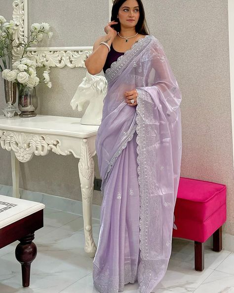 Light Colour Saree, Light Purple Saree, Craft Embroidery, Diamond And Silk, Navratri Chaniya Choli, Purple Saree, Fashionable Saree Blouse Designs, Elegant Embroidery, Saree Trends