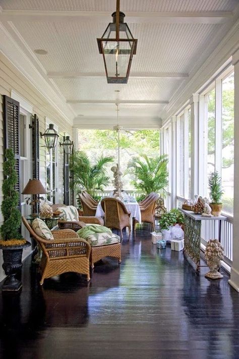 Southern Porch, Veranda Design, Southern Porches, British Colonial Decor, Building A Porch, British Colonial Style, Southern Lady, Decor Ikea, Colonial Decor