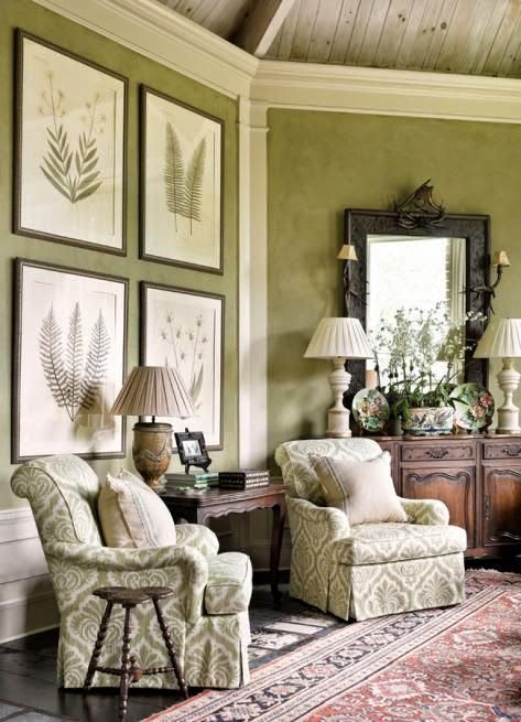 Eye For Design: Decorate With Fern Decor For Trendy Interiors Fun Chairs, Pressed Botanicals, Trendy Interiors, Casa Country, Design Chair, Muted Green, Green Walls, Living Room Green, Traditional Living